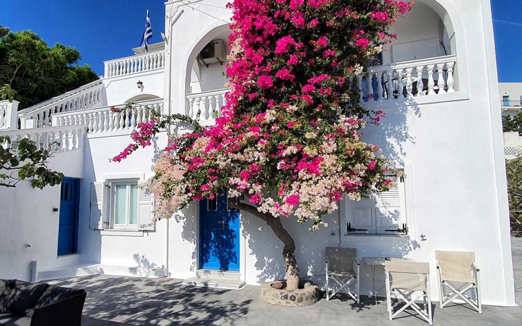 Tipica alloggio greco a Santorini