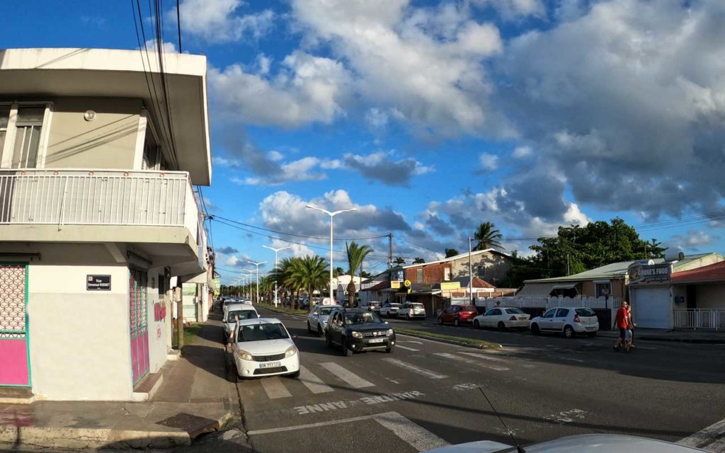 Incrocio stradale a Sainte-Anne, Guadalupa