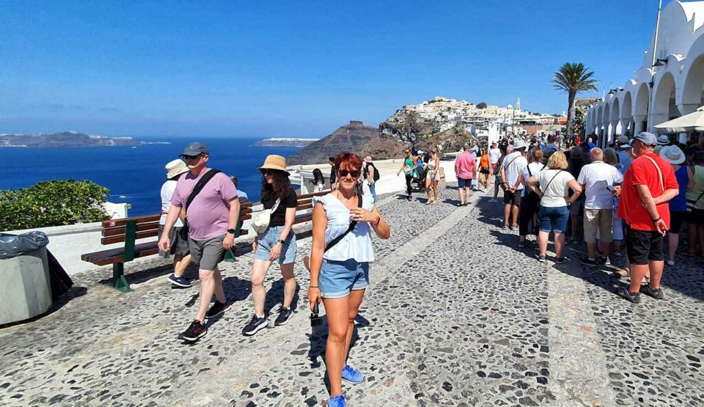 Santorini in Agosto è molto affollata
