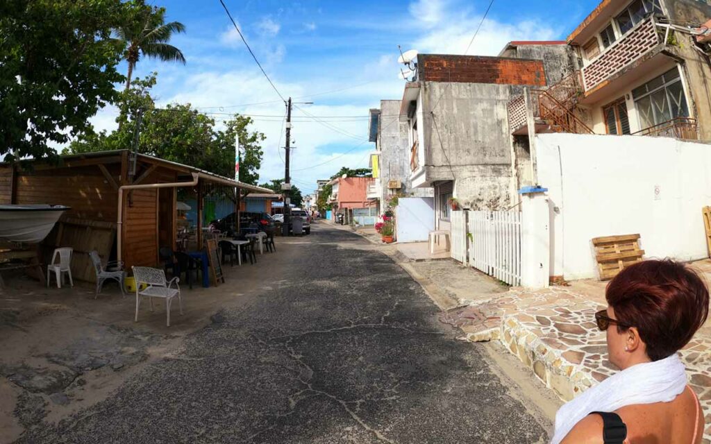 Martinica, passeggiata per il centro di Sainte-Luce